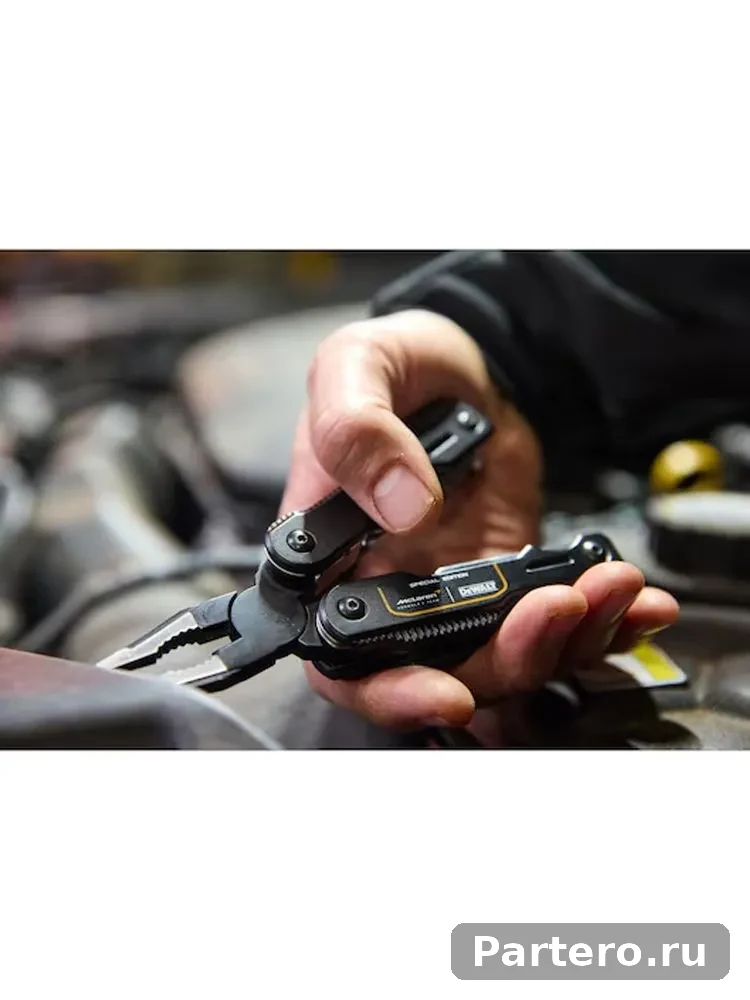 DEWALT DWHT71844-9 Многофункциональный инструмент , 16-в-1, специальная серия McLaren F1 Team 5