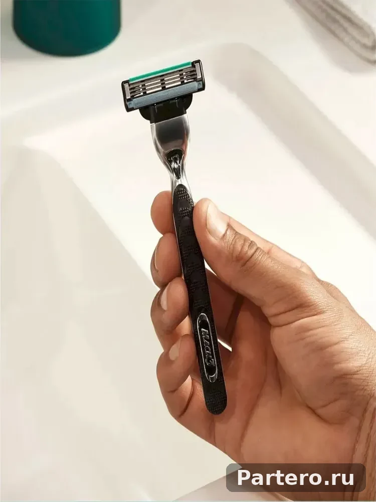 Gillette Mach 3 Сменные Кассеты 4 шт, для мужской бритвы 9