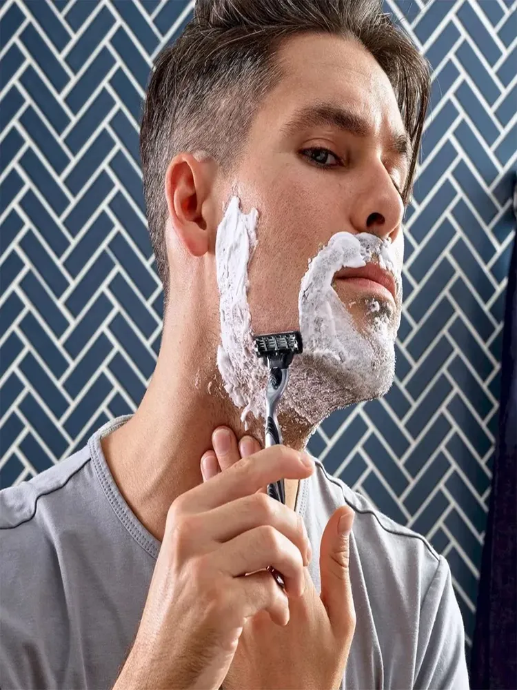 Gillette Mach 3 Сменные Кассеты 4 шт, для мужской бритвы 6